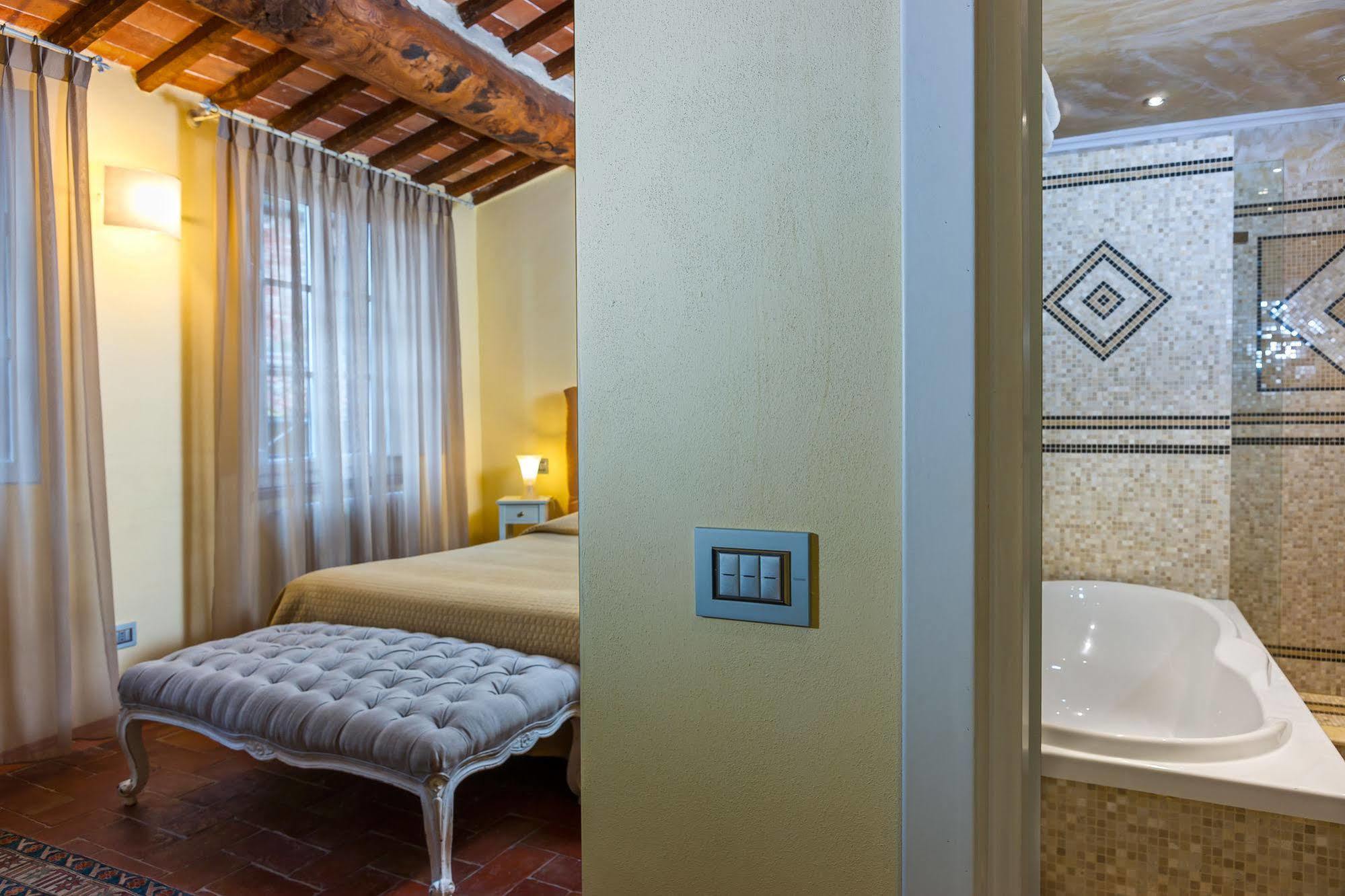 Antica Residenza Dell'Angelo Hotel Lucca Ngoại thất bức ảnh